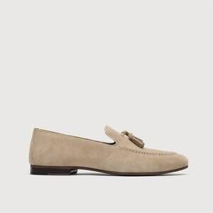 NEW WALK LONDON women's trent tassel suede loafer in stone